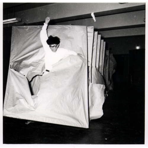 <em>Gutai: Splendid Playground</em>” height=”500″ width=”500″><br />
<span style=